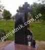 Гранитный крест 0285 из габбро