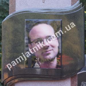 Портрет у склі на пам'ятник