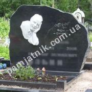 Пам'ятник обапол 166 на могилу