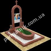 Проєкт пам'ятника зі склом