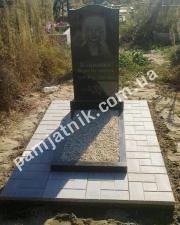 Стандартний пам'ятник із мармуровою крихтою